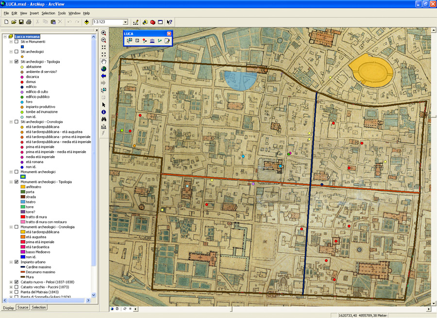 Fig. 4 – Ambiente GIS, LUCA: rappresentazione per tipologia dei siti e dei monumenti sul Catasto Nuovo del 1837-1838 (Archivio di Stato di Lucca, Catasto Nuovo 454).