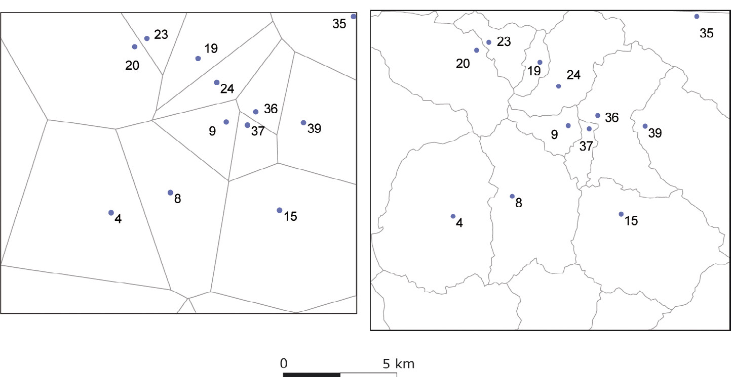 Fig. 9 – Polygones de Thiessen selon la distance euclidienne et la distance pondérée.