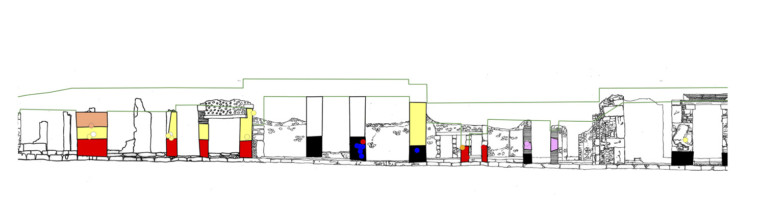 Fig. 1 – Part of the façade towards Via del Vesuvio, with the hypothetical placement of the inscriptions based on CIL.