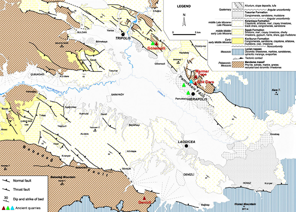 Fig. 1 – Carta geologica del bacino di Denizli (base da Alçiçek, Varol, Özkul 2007, fig. 2, con modifiche): sono localizzate le principali aree estrattive antiche di marmo (in bordeaux), alabastro (in verde) e breccia policroma (in ciano).