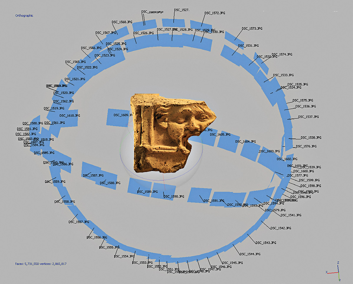 Fig. 6 – Modello tridimensionale ottenuto da fotografie in posizioni predefinite (dis. A. D’Eredità).