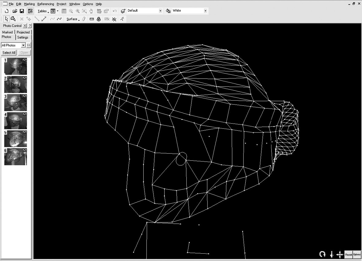 Fig. 1 – The helmet of Meskalamdug: photo-modelling restitution. Highlight of the control points grille.