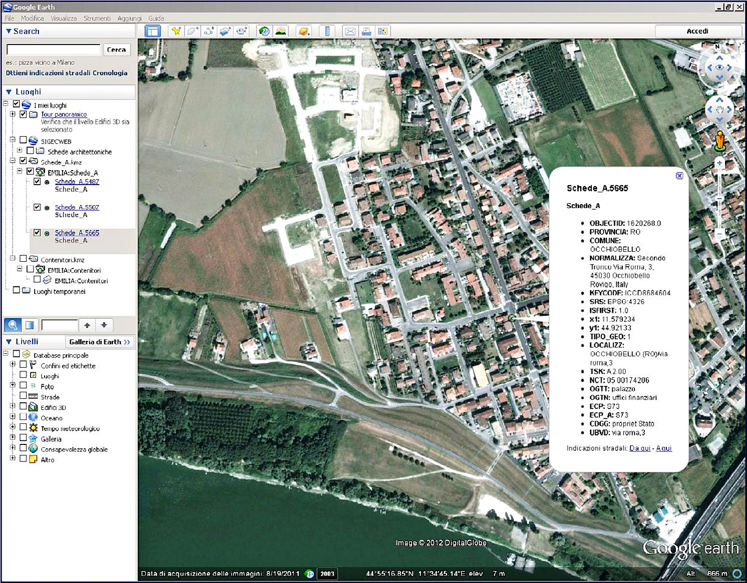 Fig. 4 – Google Earth: rappresentazione in formato KML del livello informativo dei beni architettonici proveniente da SIGECweb.